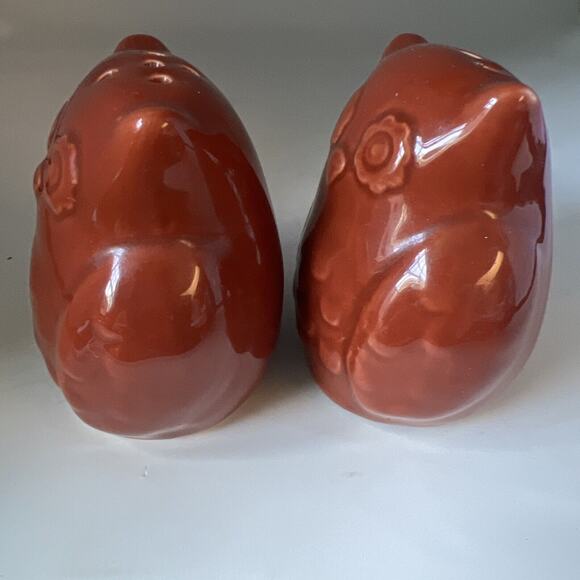 Owl Pair of Rust Brown Owl Salt & Pepper Shakers - Picture 4 of 8